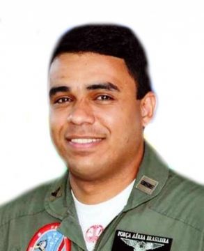 Cap. Aviador Fabricio Carvalho